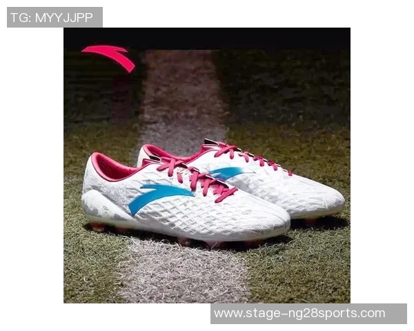 探索Adler足球鞋的卓越性能与舒适体验，助你在赛场上尽显风采